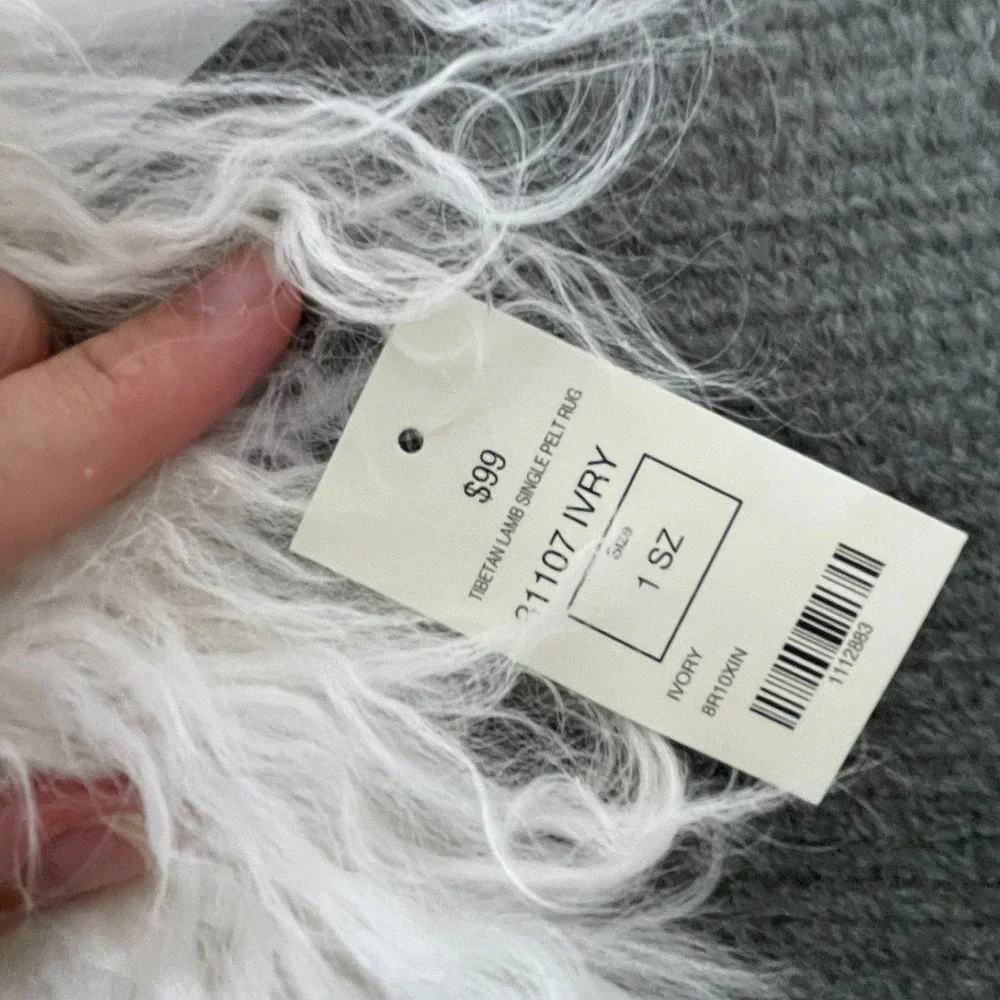Overland Sheepskin Tibetan‎ Lamb Single Pelt Ivory